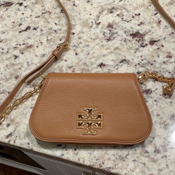 ** !! SOLD !! ** Tory Burch Britten Mini Crossbody - Picture 1 of 8